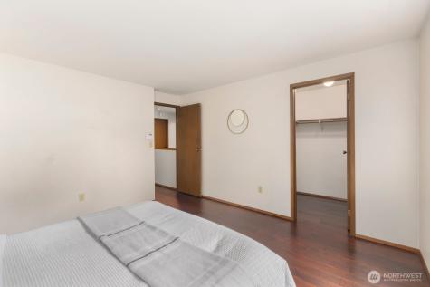 13920 101st Place NE Kirkland WA 98034