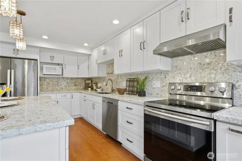 3505 168th Avenue NE Bellevue WA 98008