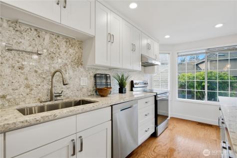 3505 168th Avenue NE Bellevue WA 98008