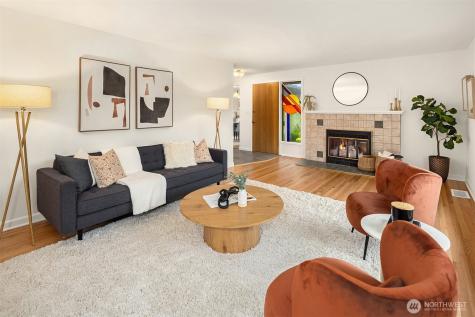 6857 44th Avenue NE Seattle WA 98115