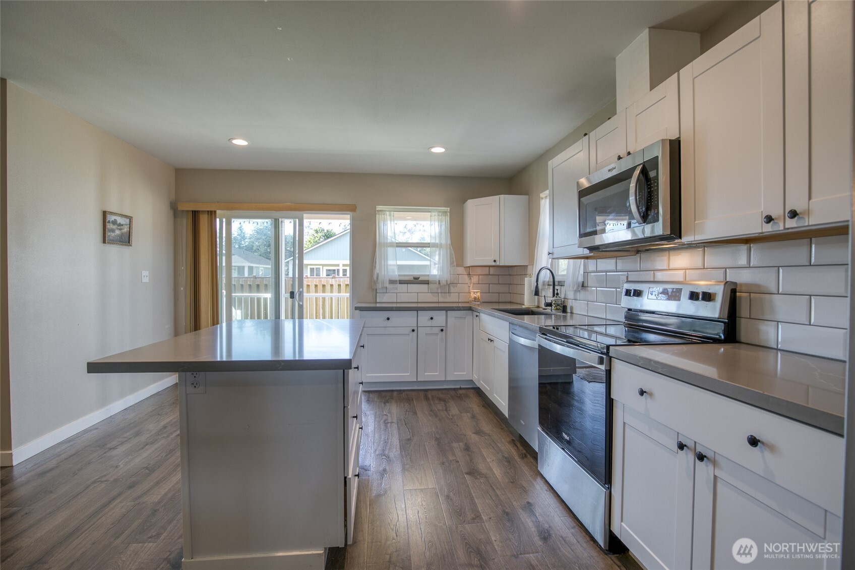839 N 1st Street Westport WA 98595