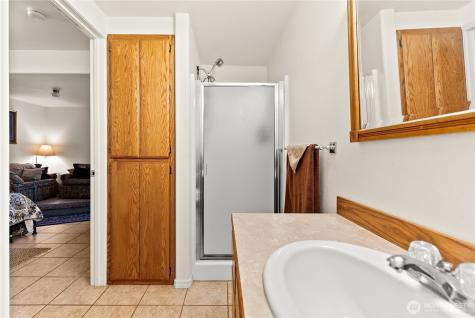 1622 Loomis Oroville Road Oroville WA 98827