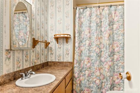 1622 Loomis Oroville Road Oroville WA 98827