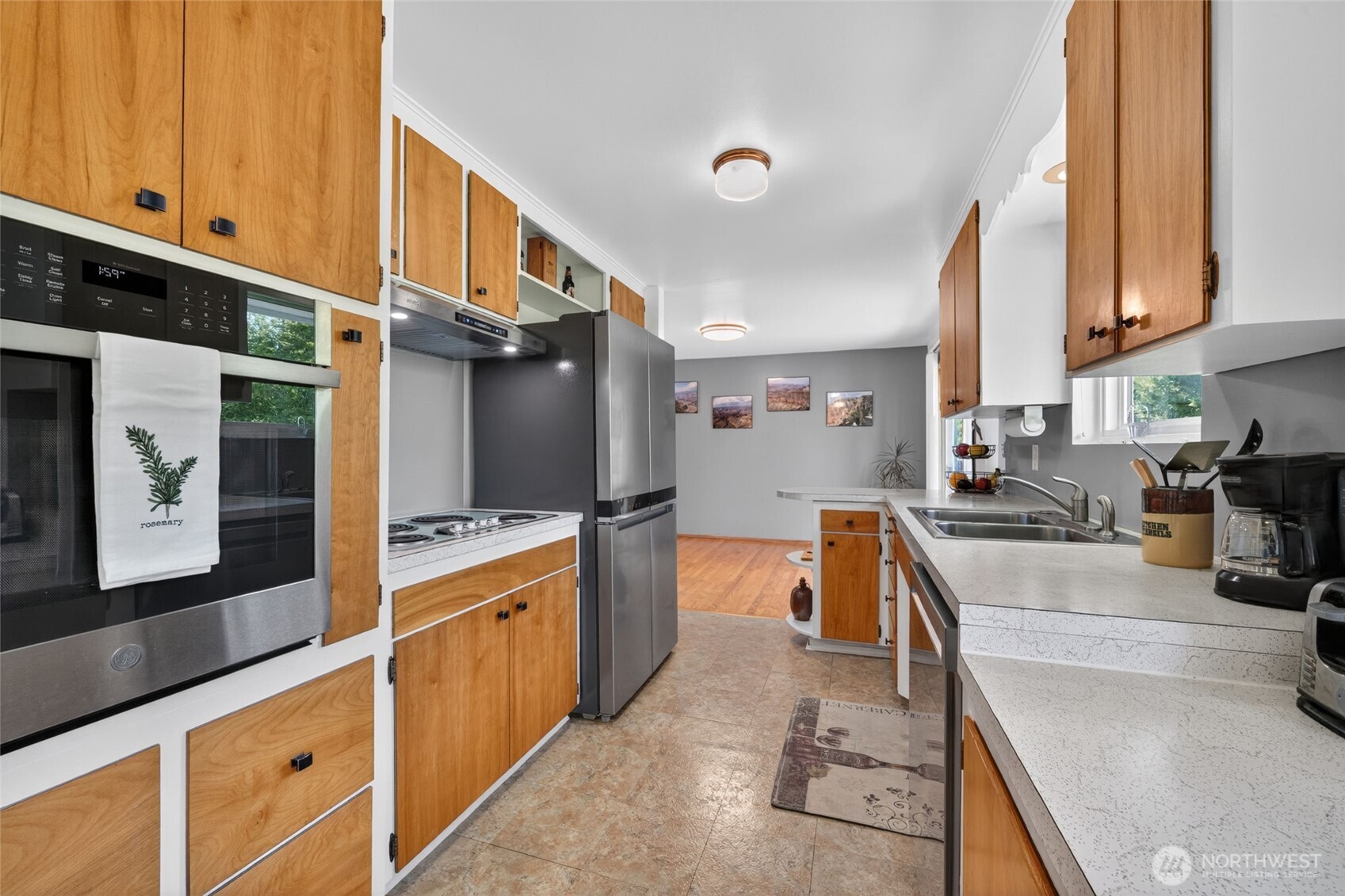 18904 66th Place W Lynnwood WA 98036