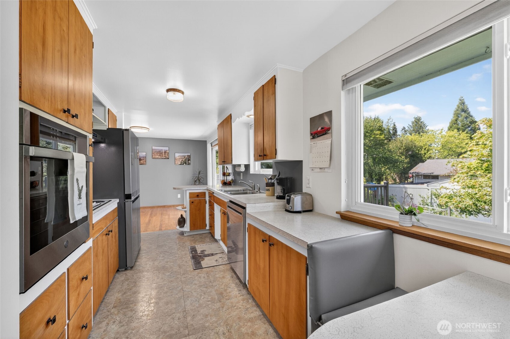 18904 66th Place W Lynnwood WA 98036