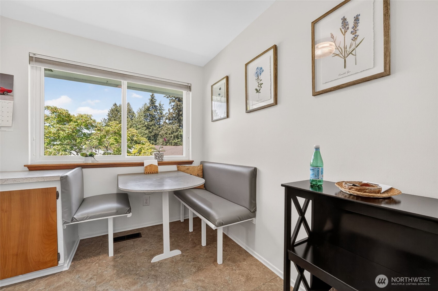 18904 66th Place W Lynnwood WA 98036