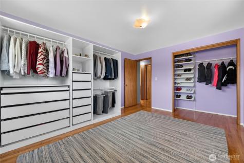 18904 66th Place W Lynnwood WA 98036