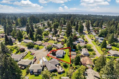18904 66th Place W Lynnwood WA 98036