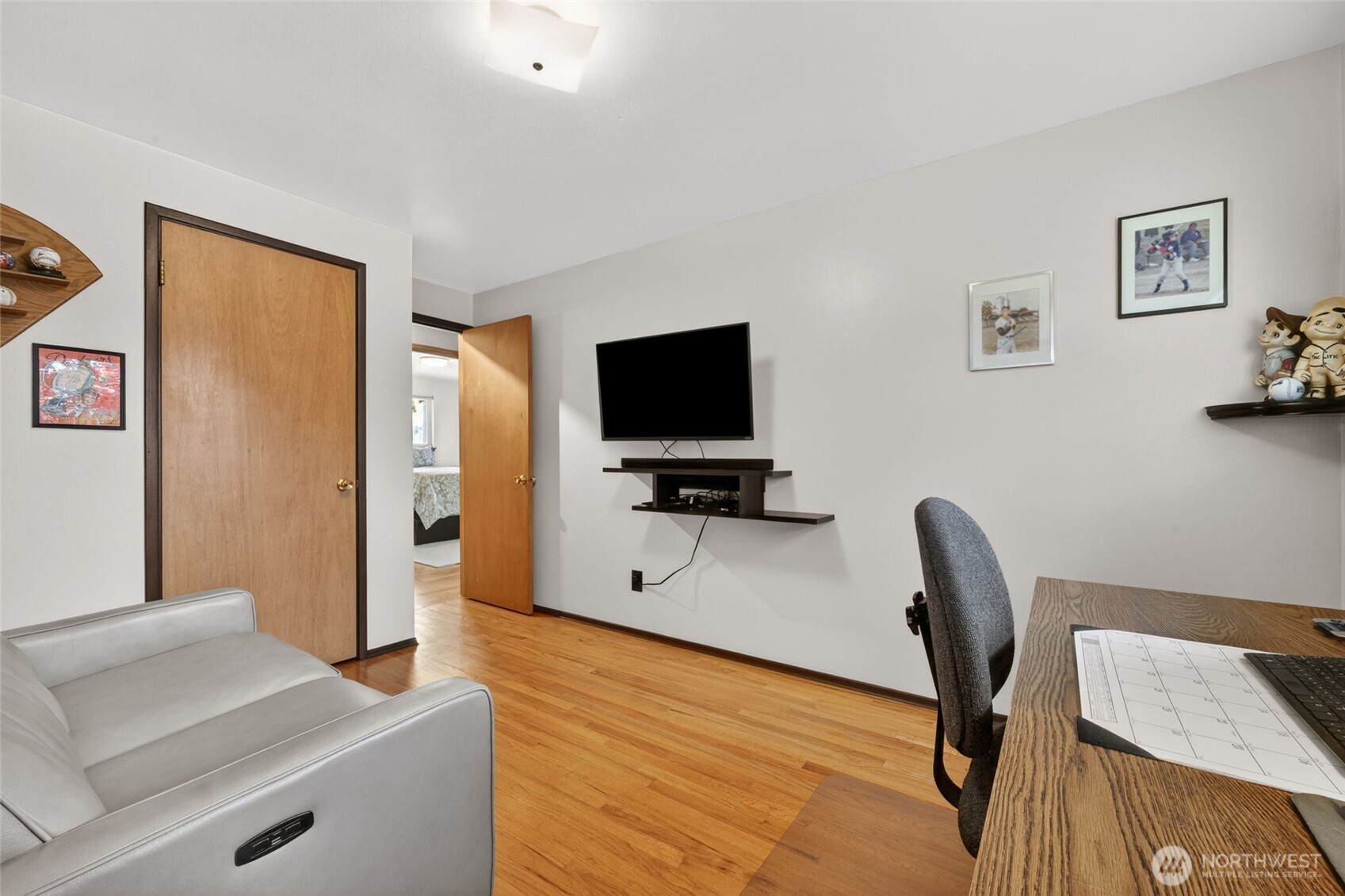 18904 66th Place W Lynnwood WA 98036