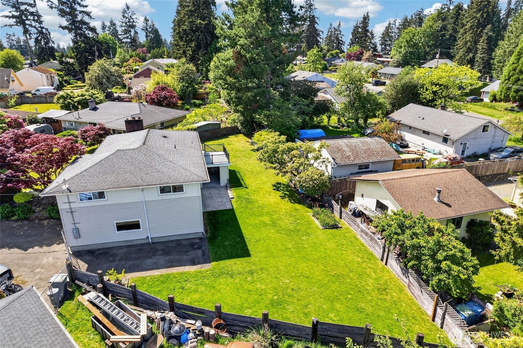 18904 66th Place W Lynnwood WA 98036