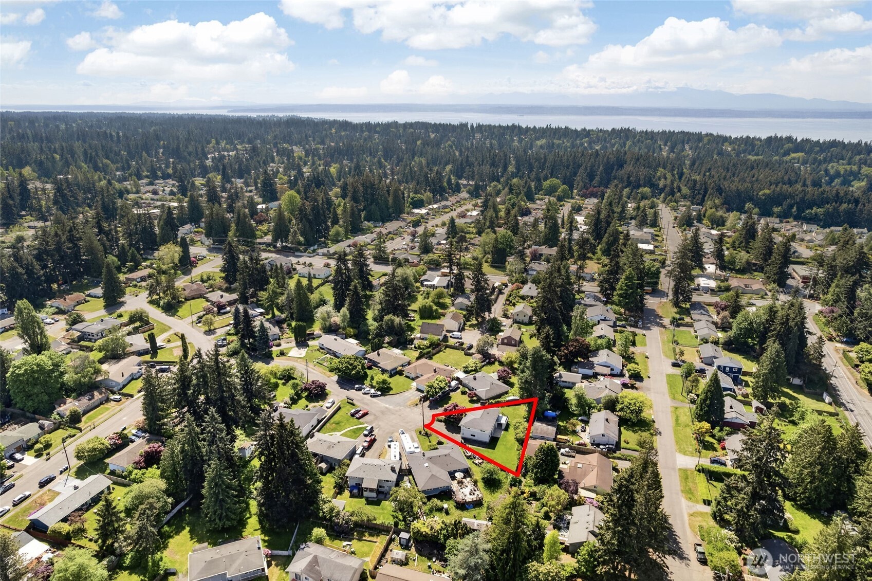 18904 66th Place W Lynnwood WA 98036