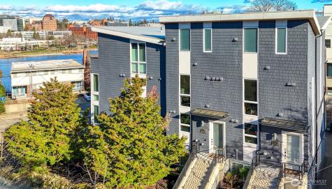 3220 Franklin Avenue E Seattle WA 98102
