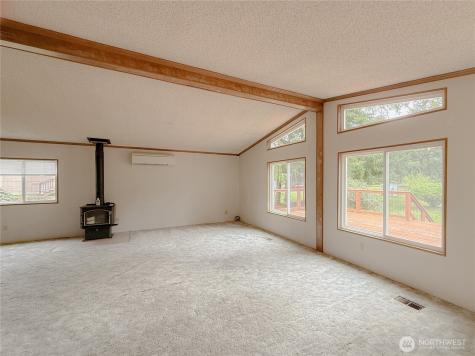 5010 Offut Lake Road SE Tenino WA 98589