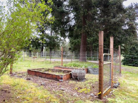 5010 Offut Lake Road SE Tenino WA 98589
