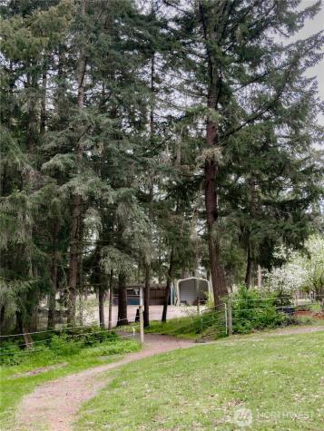 5010 Offut Lake Road SE Tenino WA 98589