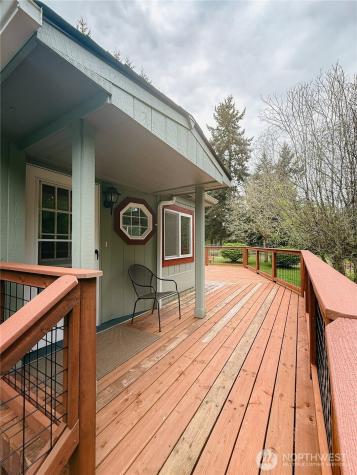 5010 Offut Lake Road SE Tenino WA 98589
