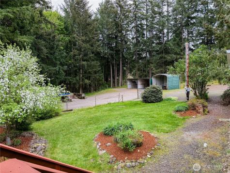 5010 Offut Lake Road SE Tenino WA 98589