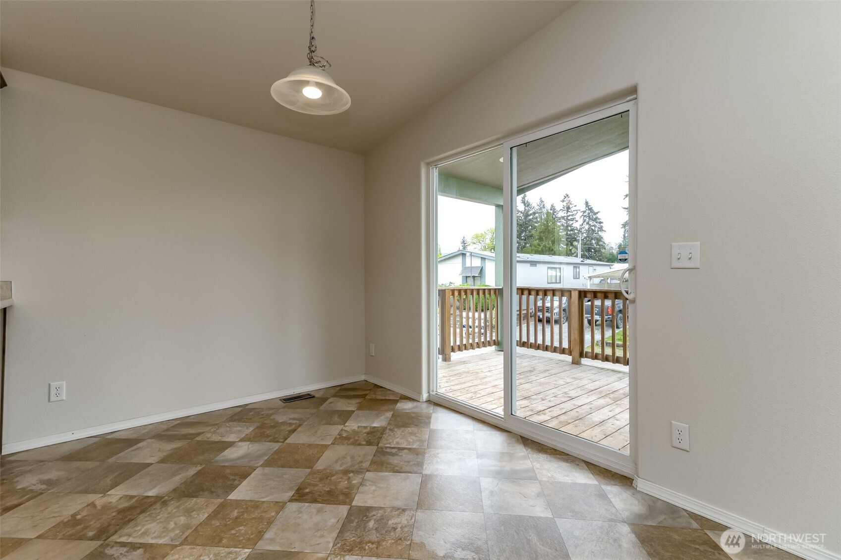 7104 141st Avenue E Sumner WA 98390