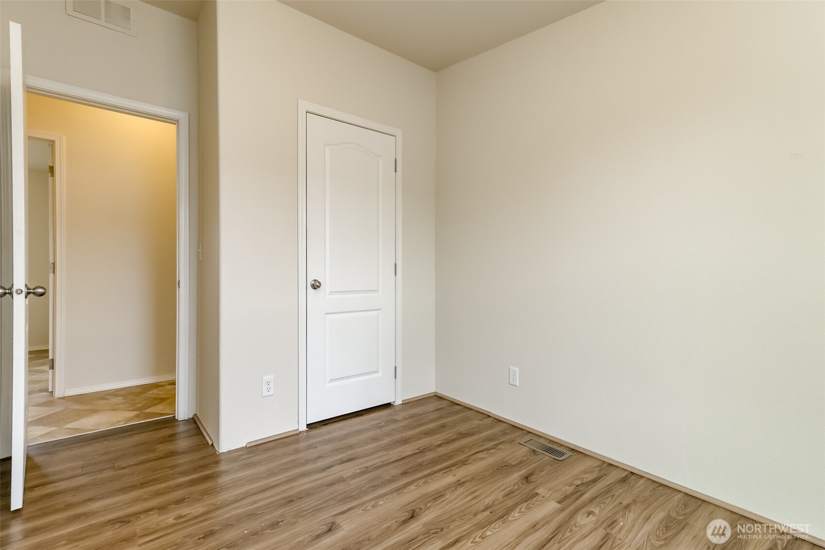 7104 141st Avenue E Sumner WA 98390