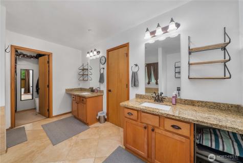 1926 Homan Avenue Dupont WA 98327