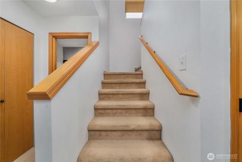 1926 Homan Avenue Dupont WA 98327