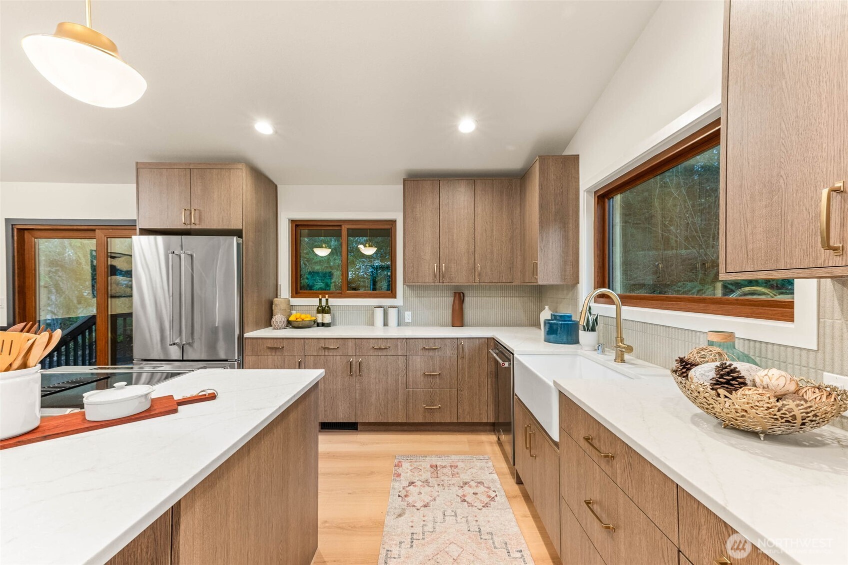 15817 SE Newport (private Drive) Way Bellevue WA 98006