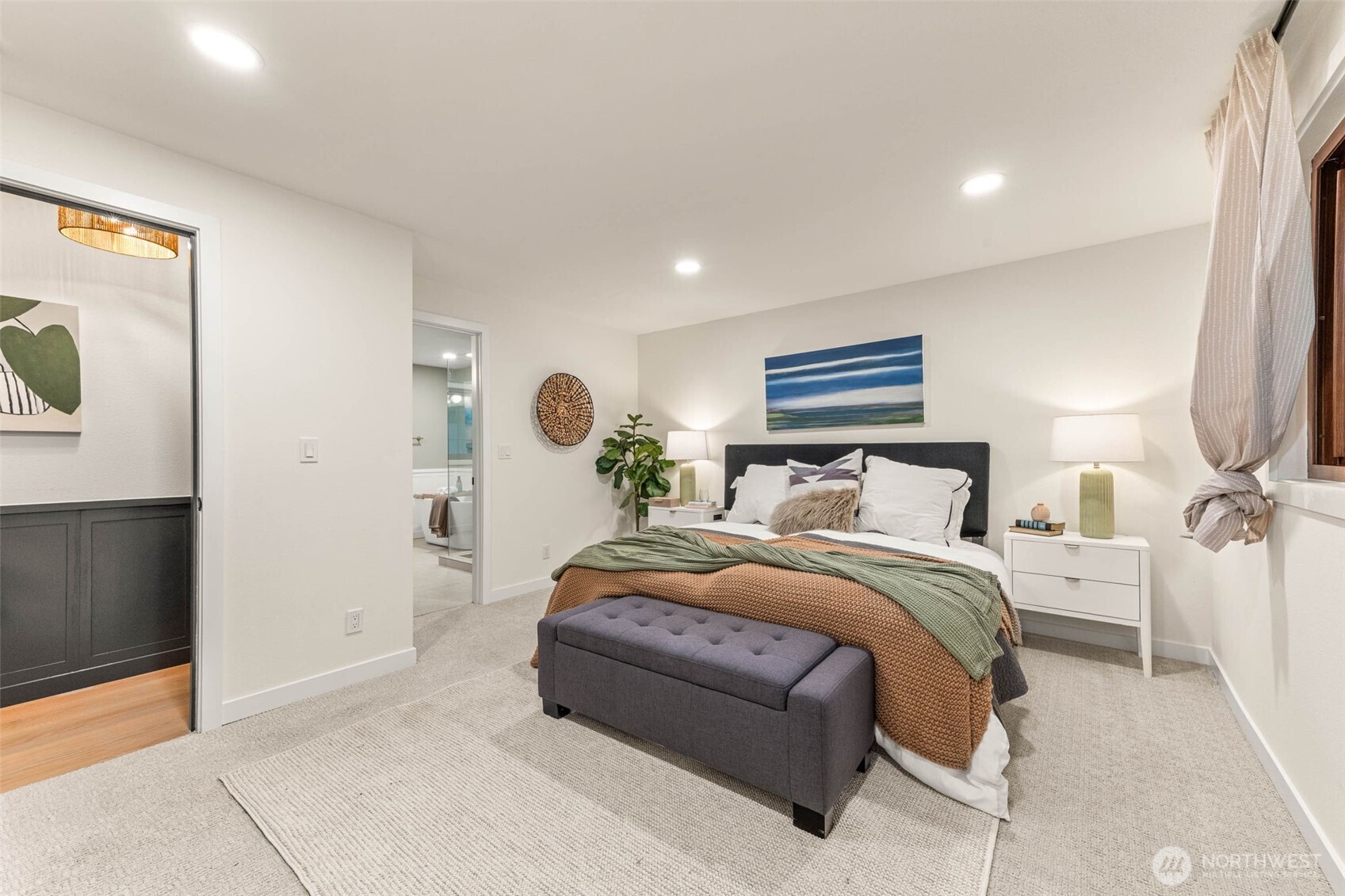 15817 SE Newport (private Drive) Way Bellevue WA 98006