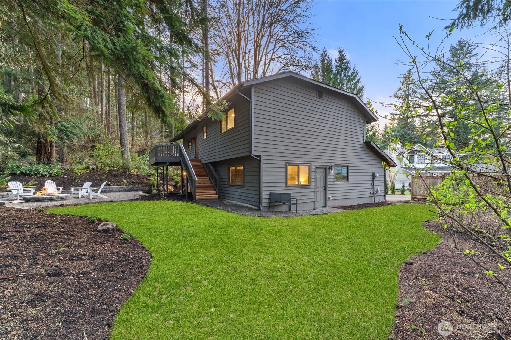 15817 SE Newport (private Drive) Way Bellevue WA 98006