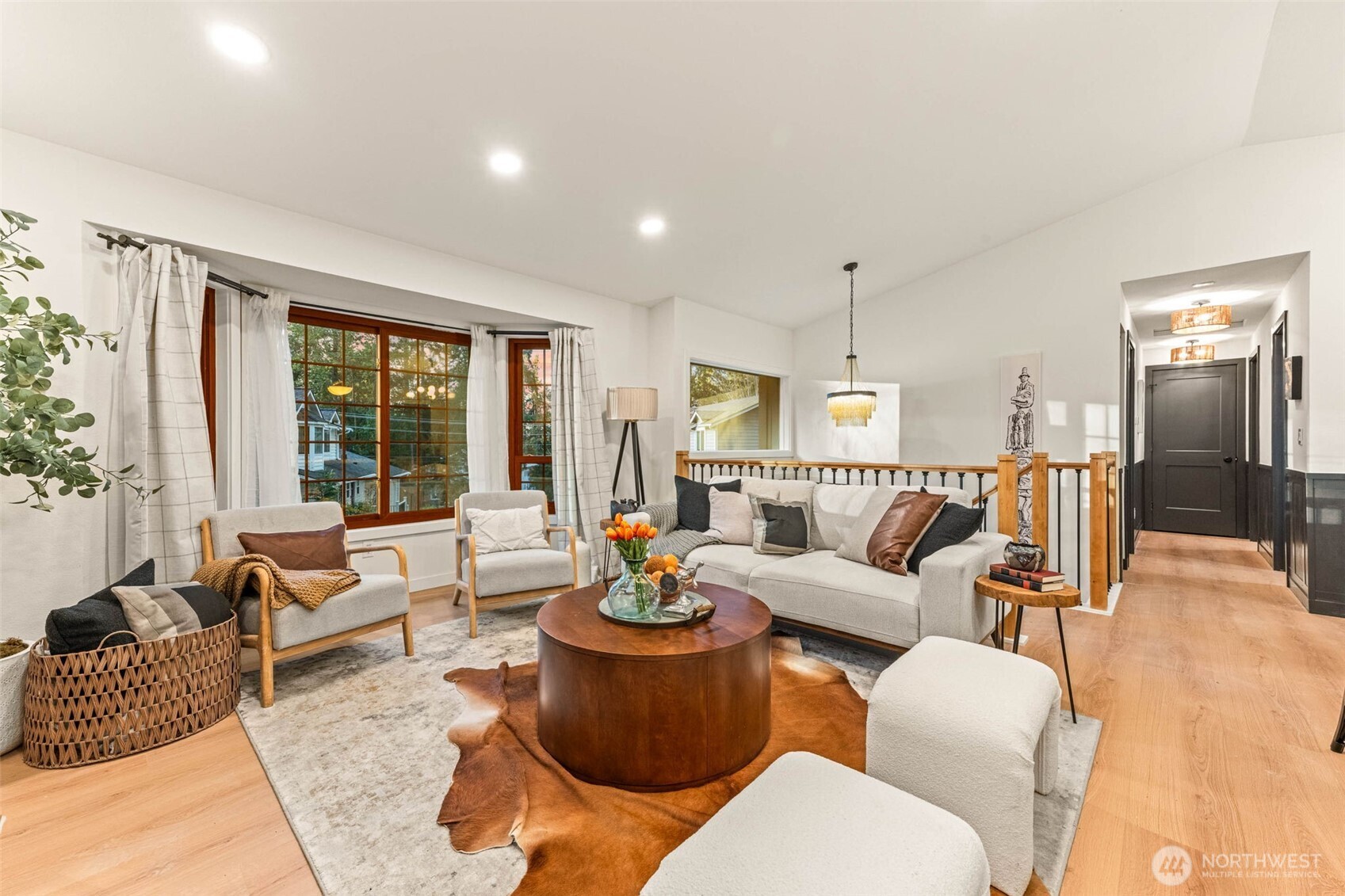 15817 SE Newport (private Drive) Way Bellevue WA 98006