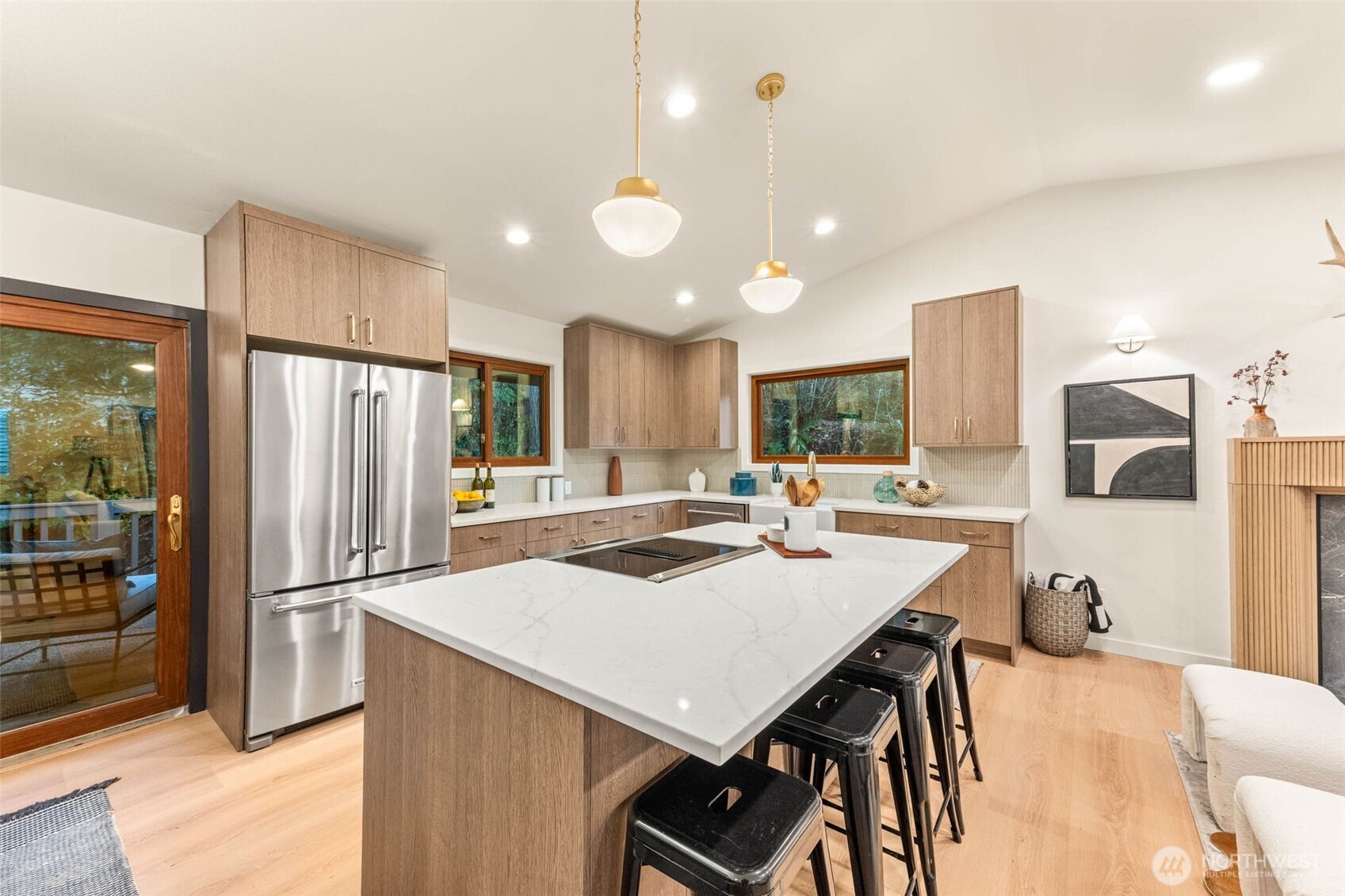15817 SE Newport (private Drive) Way Bellevue WA 98006