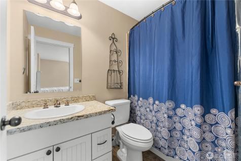 24 Sandalia Court Oroville WA 98844