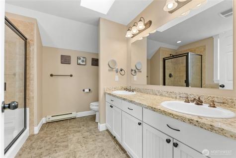 24 Sandalia Court Oroville WA 98844
