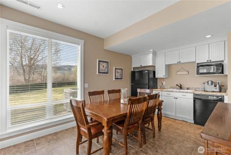 24 Sandalia Court Oroville WA 98844