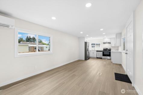 12200 Stone Avenue N Seattle WA 98133