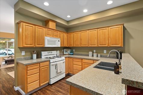 5300 Glenwood Avenue Everett WA 98203