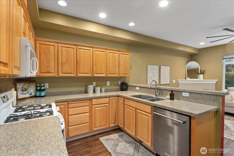 5300 Glenwood Avenue Everett WA 98203