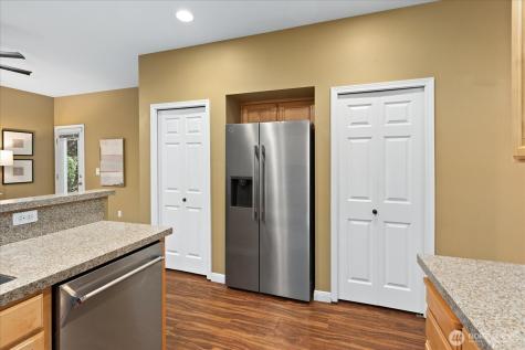 5300 Glenwood Avenue Everett WA 98203