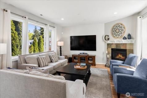 1074 Ridge Street Mukilteo WA 98275