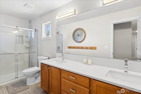 1074 Ridge Street Mukilteo WA 98275