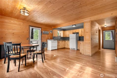 56 Ruby Two Moons Road Tonasket WA 98855