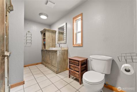 56 Ruby Two Moons Road Tonasket WA 98855