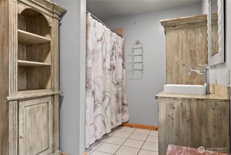 56 Ruby Two Moons Road Tonasket WA 98855