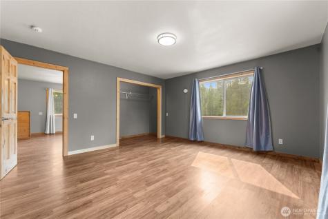 56 Ruby Two Moons Road Tonasket WA 98855