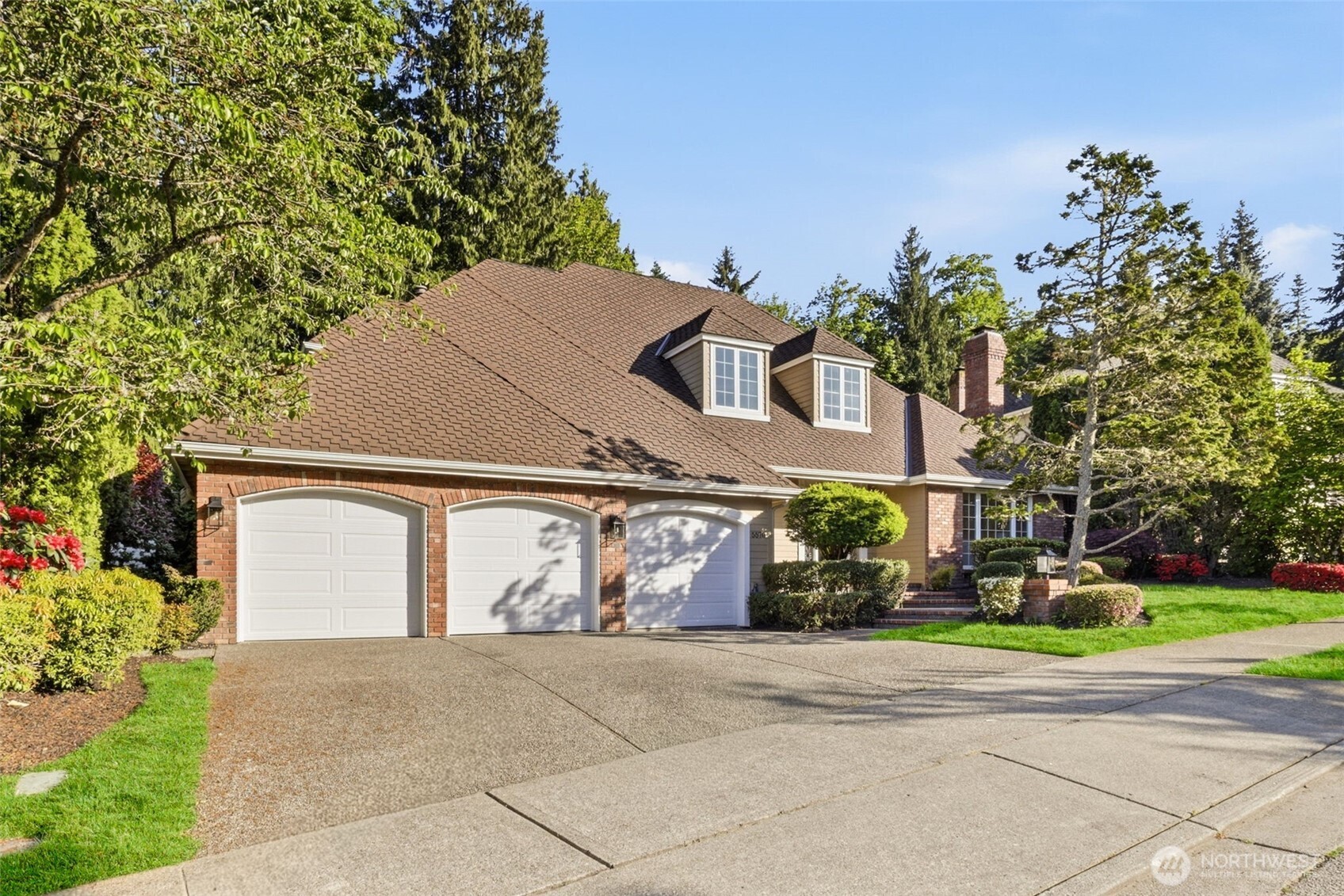 5570 176th Place SE Bellevue WA 98006