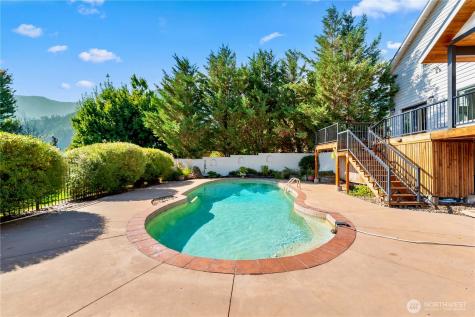 12345 Village View Drive Leavenworth WA 98826