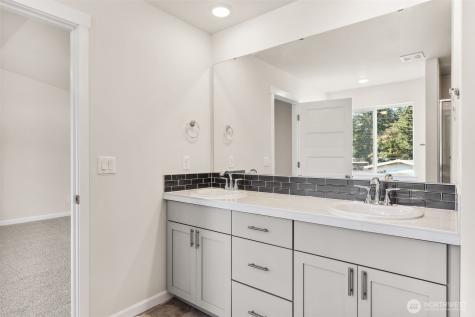 15851 Woodland Court SE Yelm WA 98597