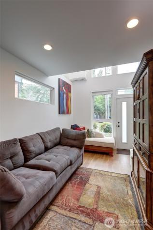 3854 22nd Avenue SW Seattle WA 98106