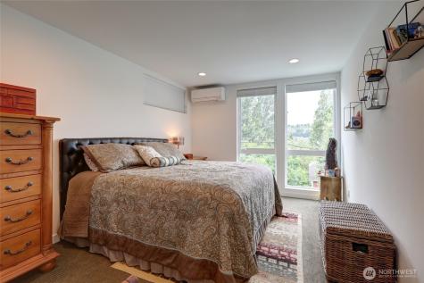 3854 22nd Avenue SW Seattle WA 98106