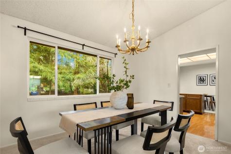 12511 37th Avenue NE Seattle WA 98125