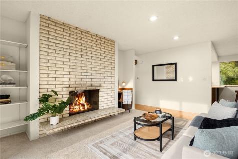 12511 37th Avenue NE Seattle WA 98125